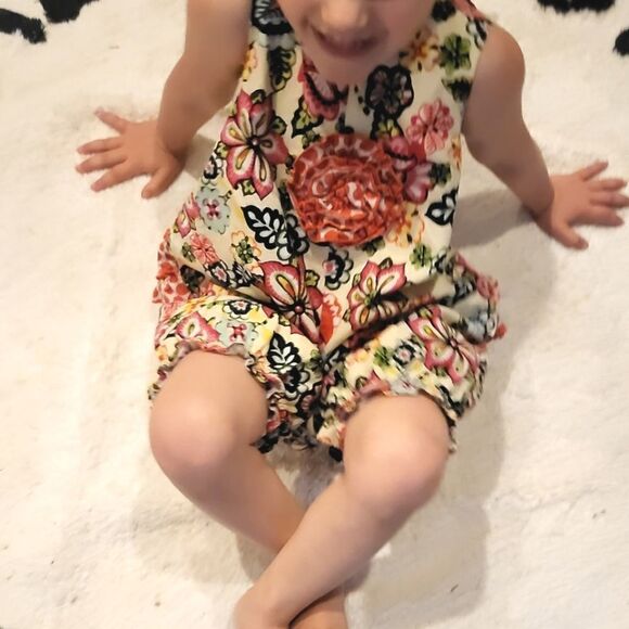LaJenns Floral & Polkadot Bubble Romper - Picture 3 of 11